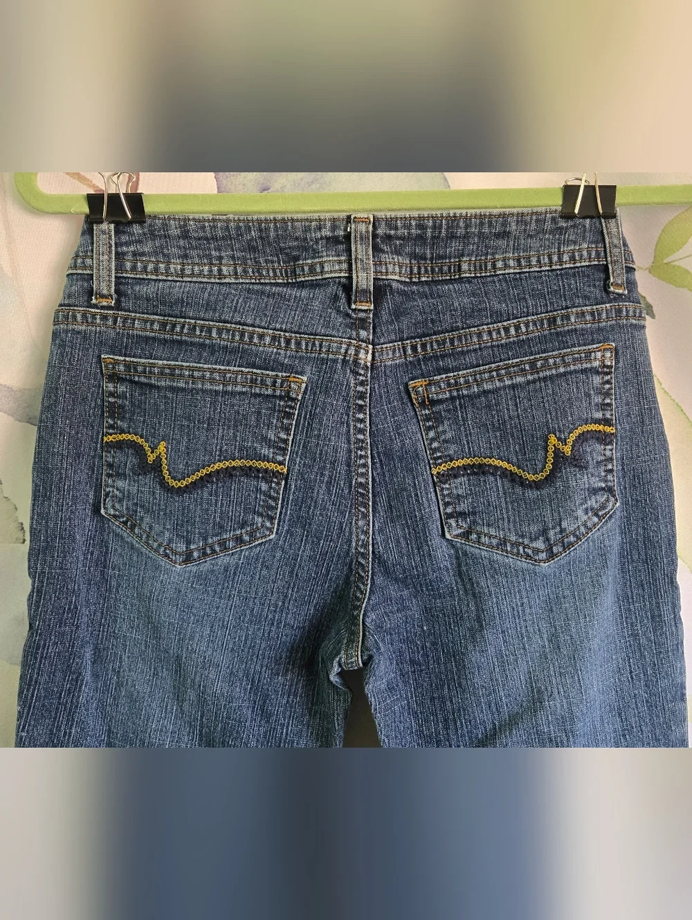 SO | Medium Dark Bootcut Jeans sz 5